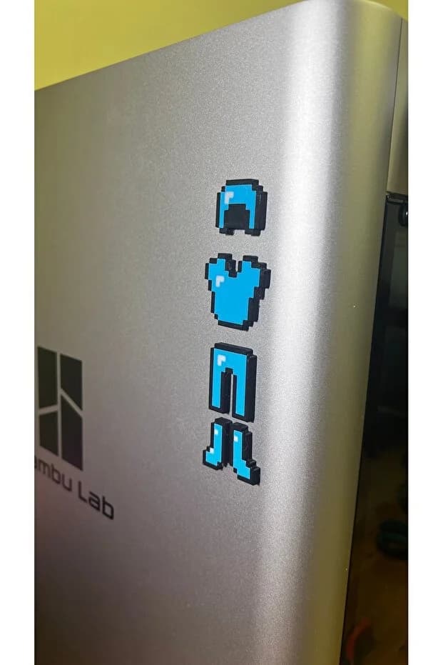 Minecraft Elmas Zırh Manyetik Duvar Süsü - 2